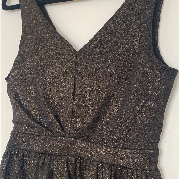 Cute black and gold dress - Picture 2 of 5